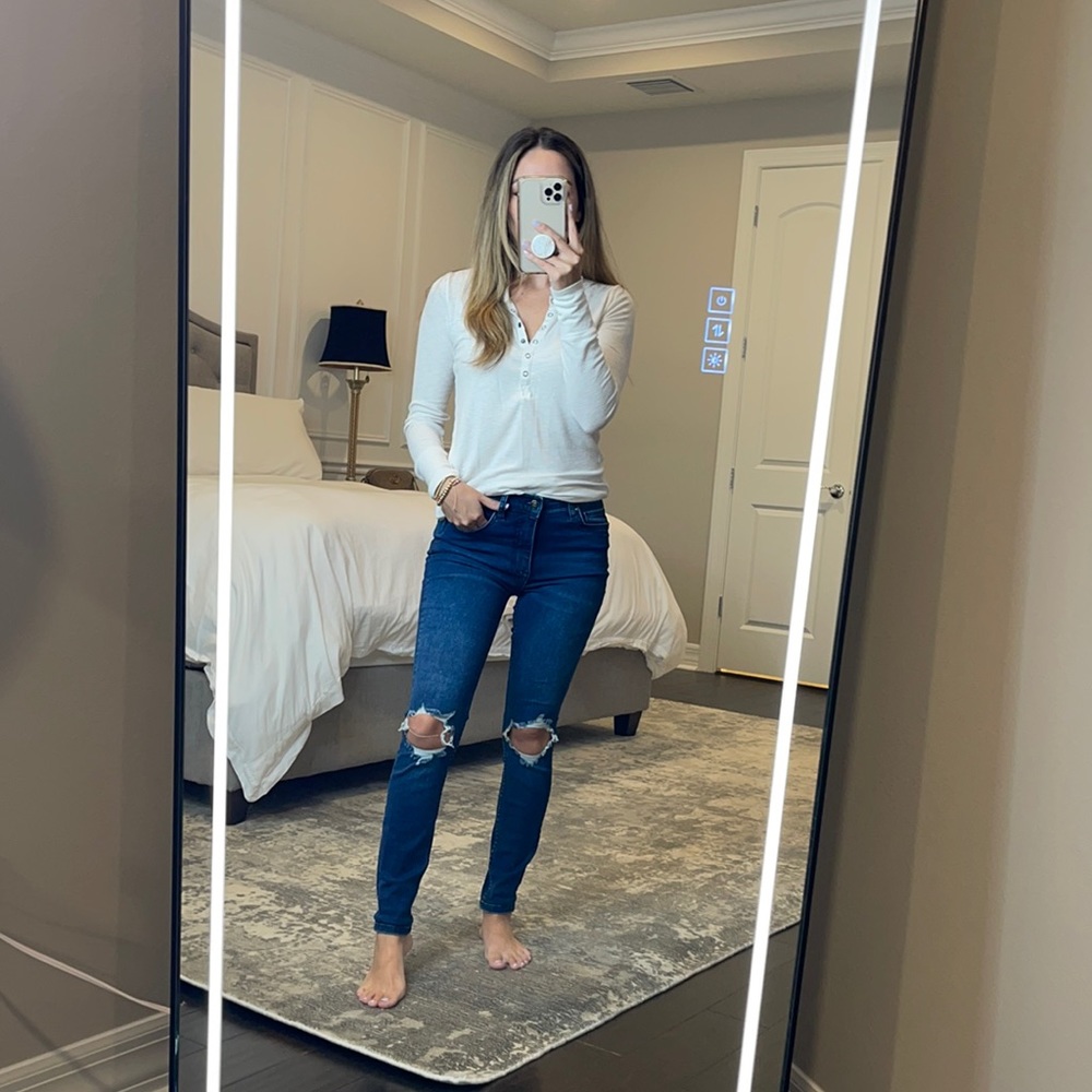 Free people distressed Jean sz 26